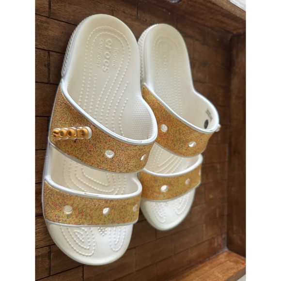 Crocs Classic Glitter Sandal Women's Size 8 Cream Gold Two Strap Slides Bl VGUC - Picture 1 of 5